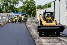 Best Concrete Driveway Installation  in Clever, MO